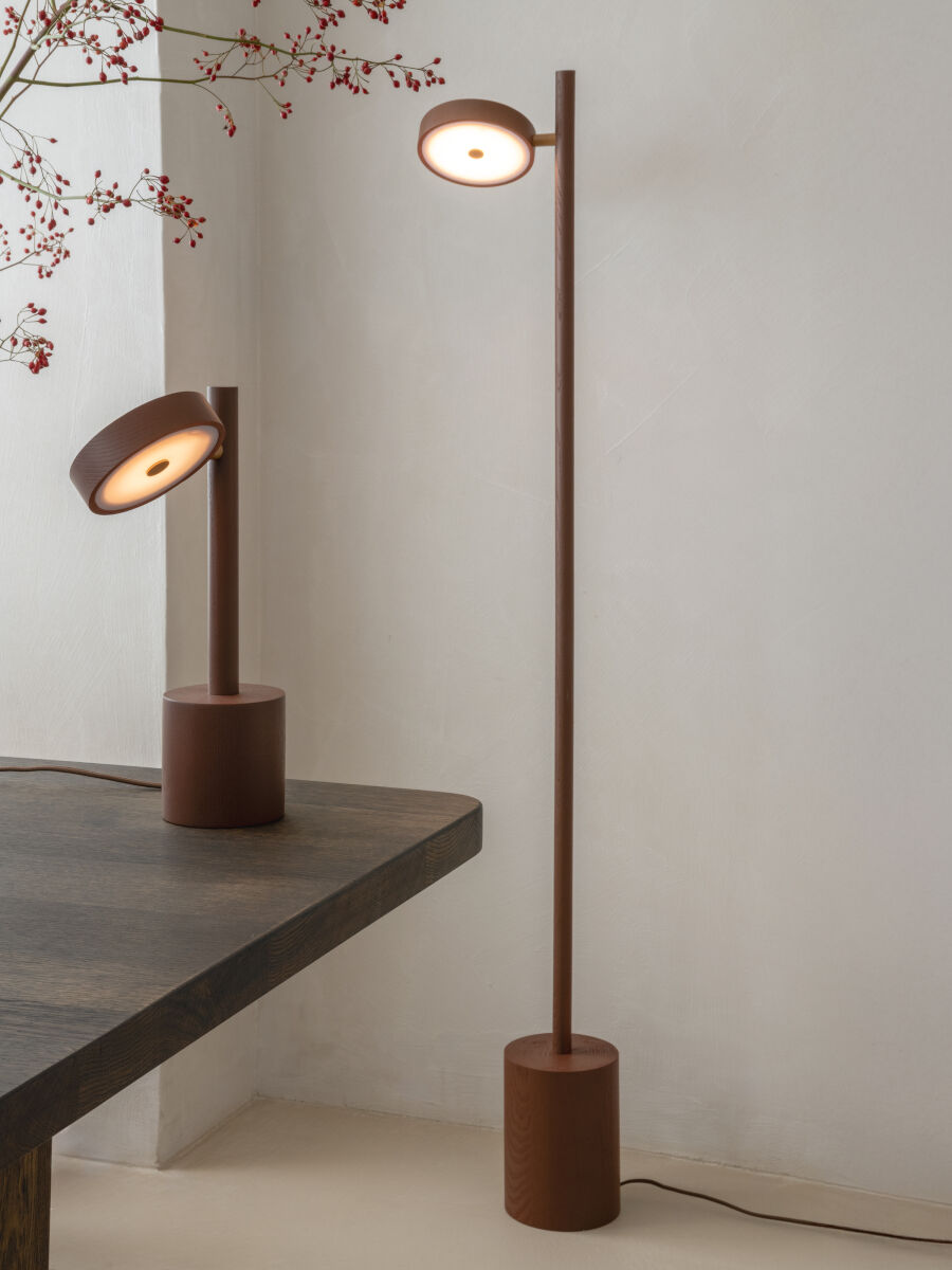 Stehlampe Okinawa Eschenholz LED – GOOD&MOJO | Taiga