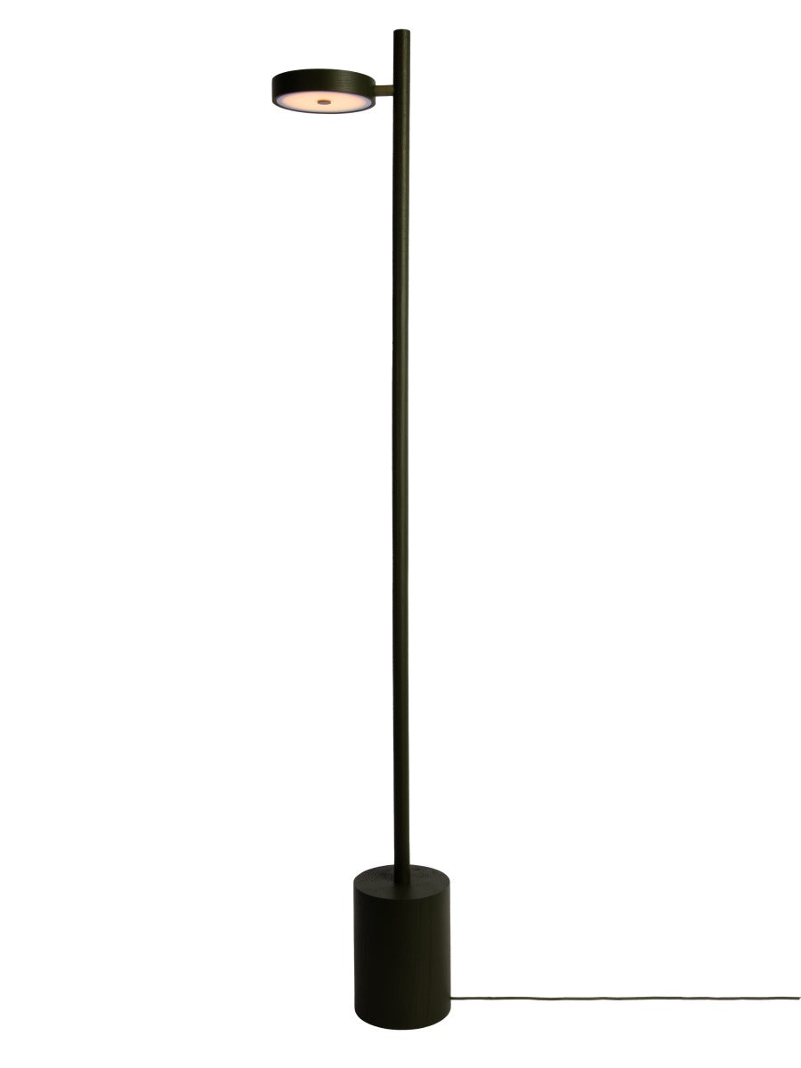 Stehlampe Okinawa Eschenholz LED – GOOD&MOJO | Taiga