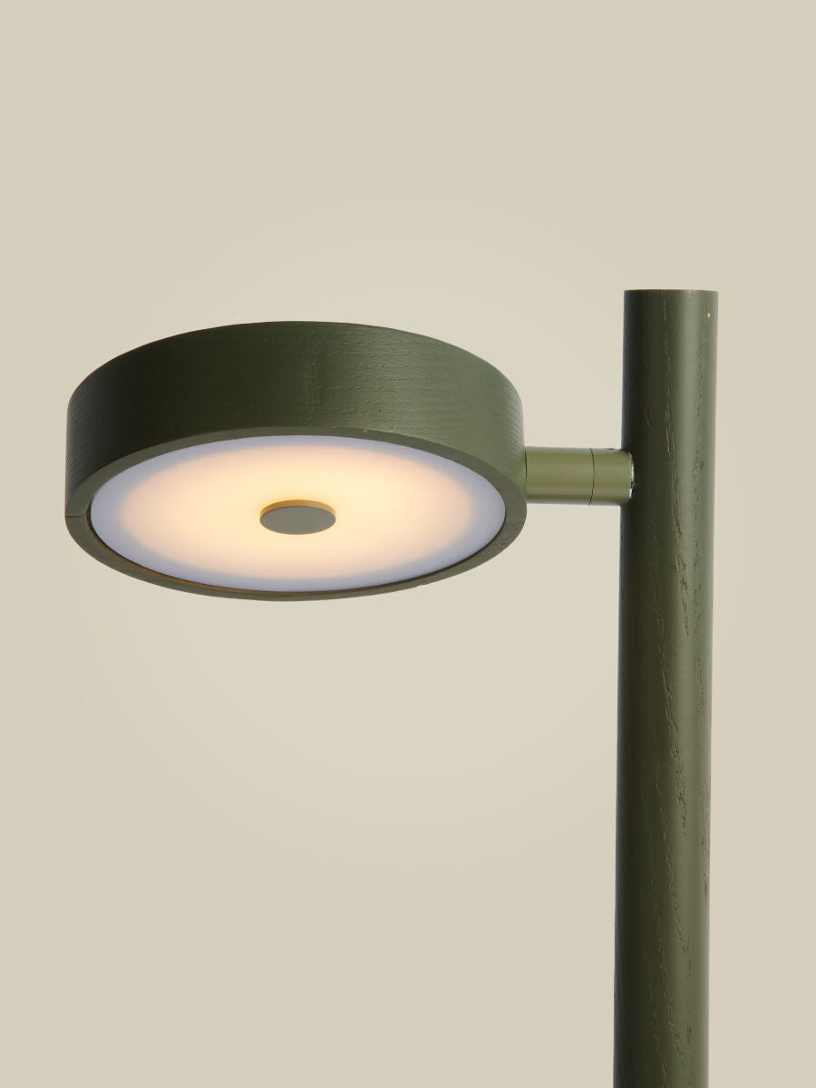 Tischlampe Okinawa Eschenholz LED – GOOD&MOJO | Taiga