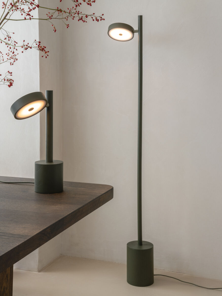 Tischlampe Okinawa Eschenholz LED – GOOD&MOJO | Taiga