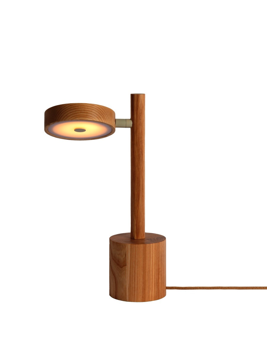 Tischlampe Okinawa Eschenholz LED – GOOD&MOJO | Taiga