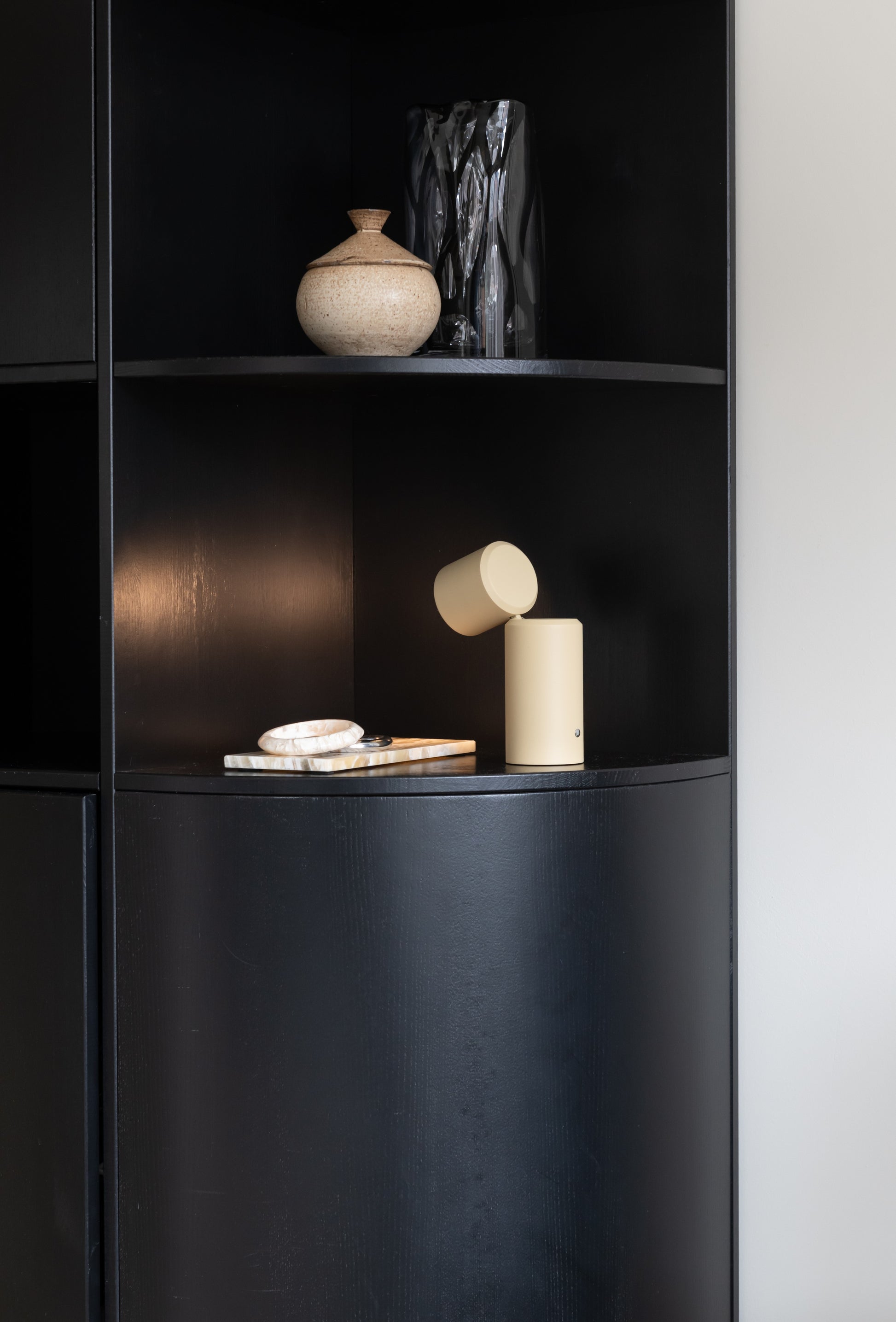 Akku-Lampe Milan Tisch und Wand – It's about Romi | Taiga