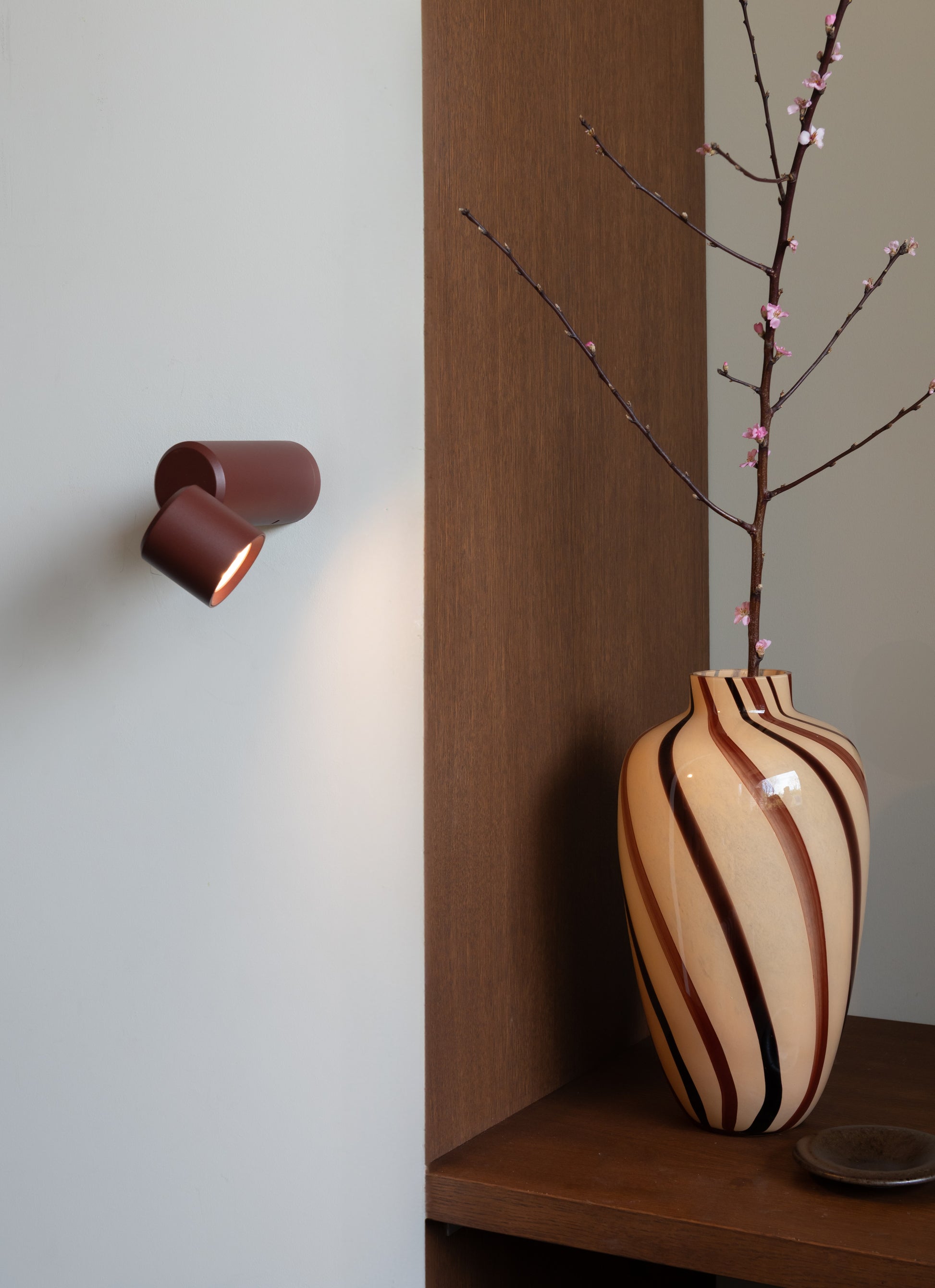 Akku-Lampe Milan Tisch und Wand – It's about Romi | Taiga