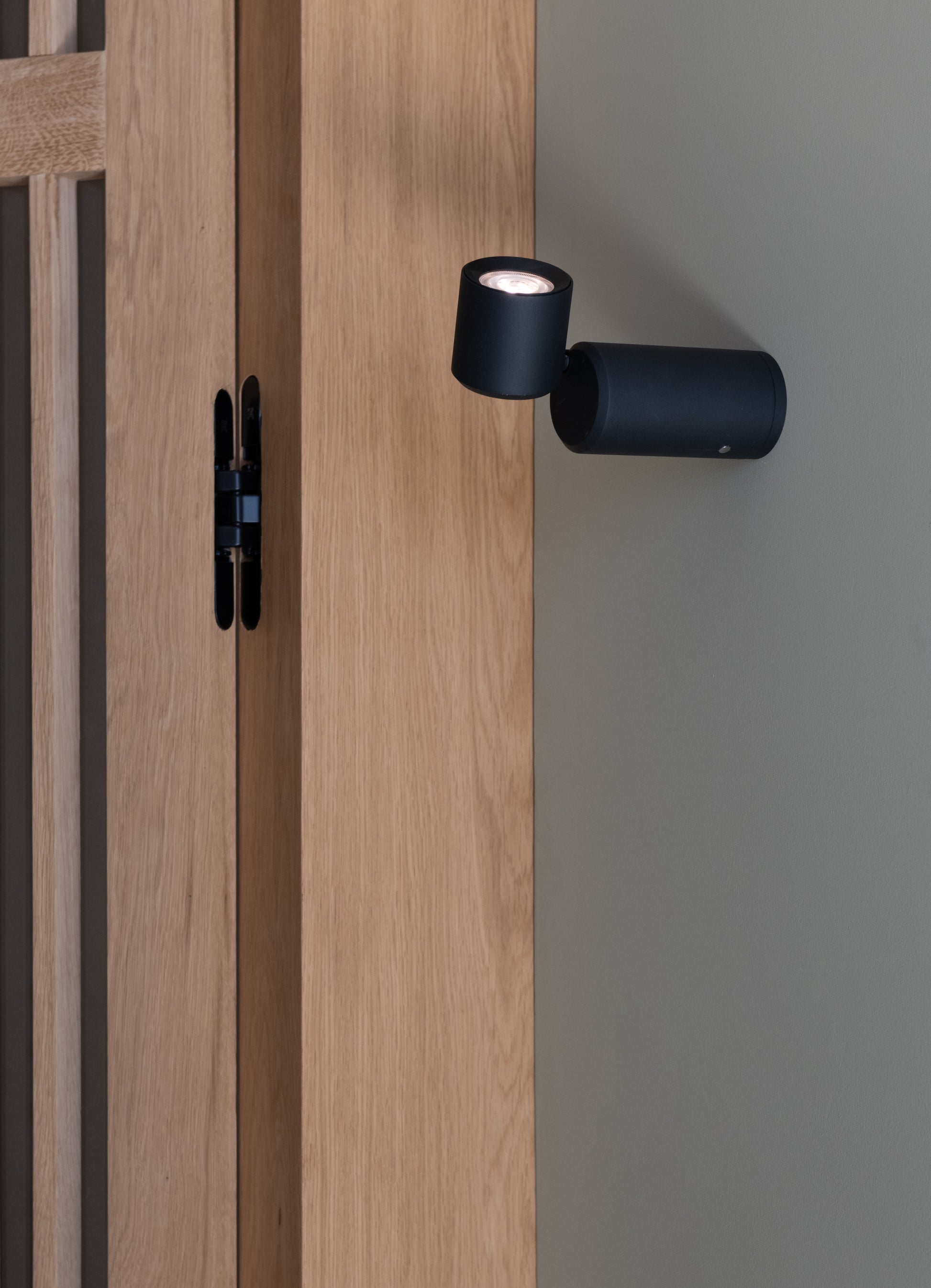 Akku-Lampe Milan Tisch und Wand – It's about Romi | Taiga