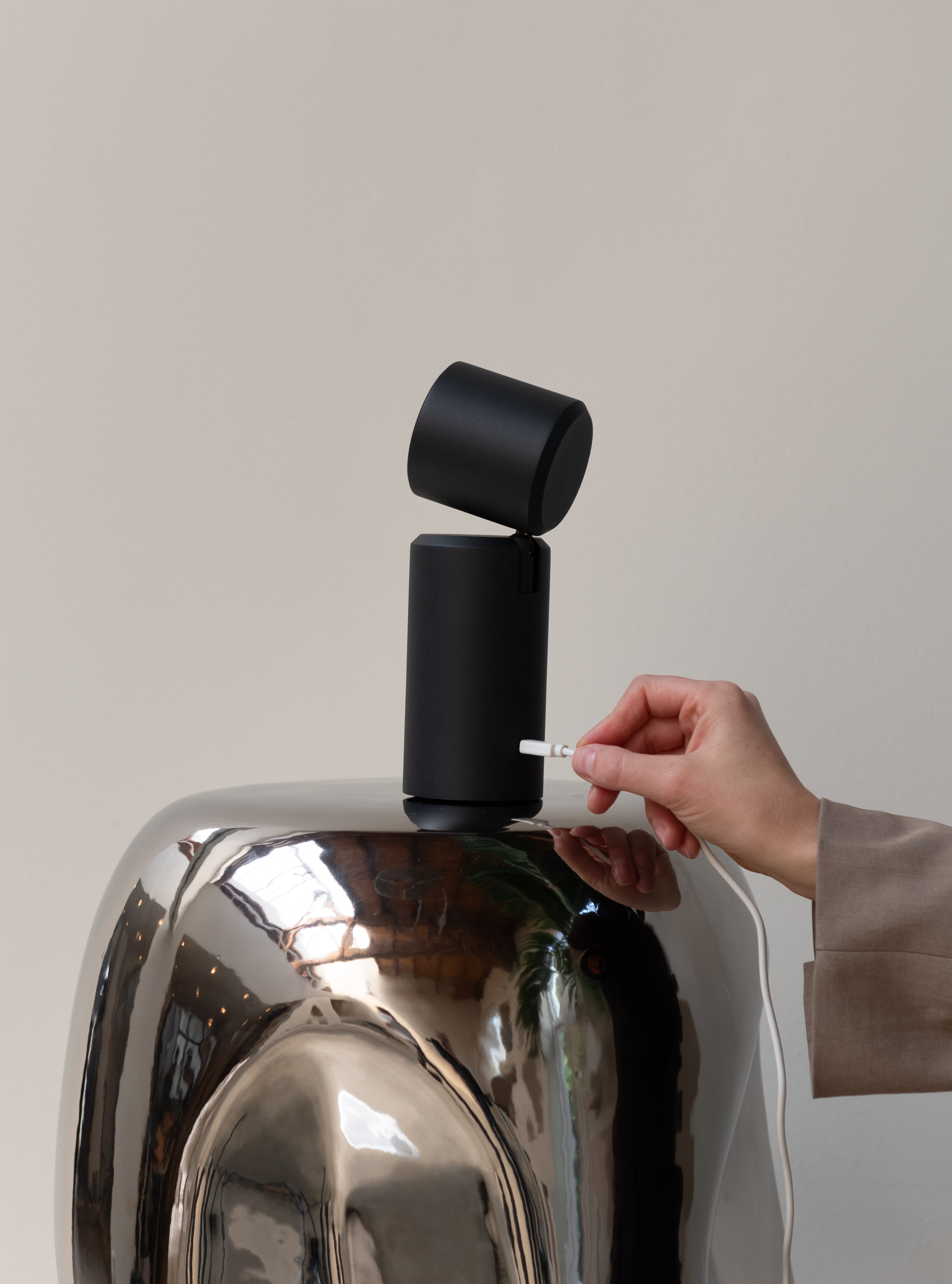 Akku-Lampe Milan Tisch und Wand – It's about Romi | Taiga