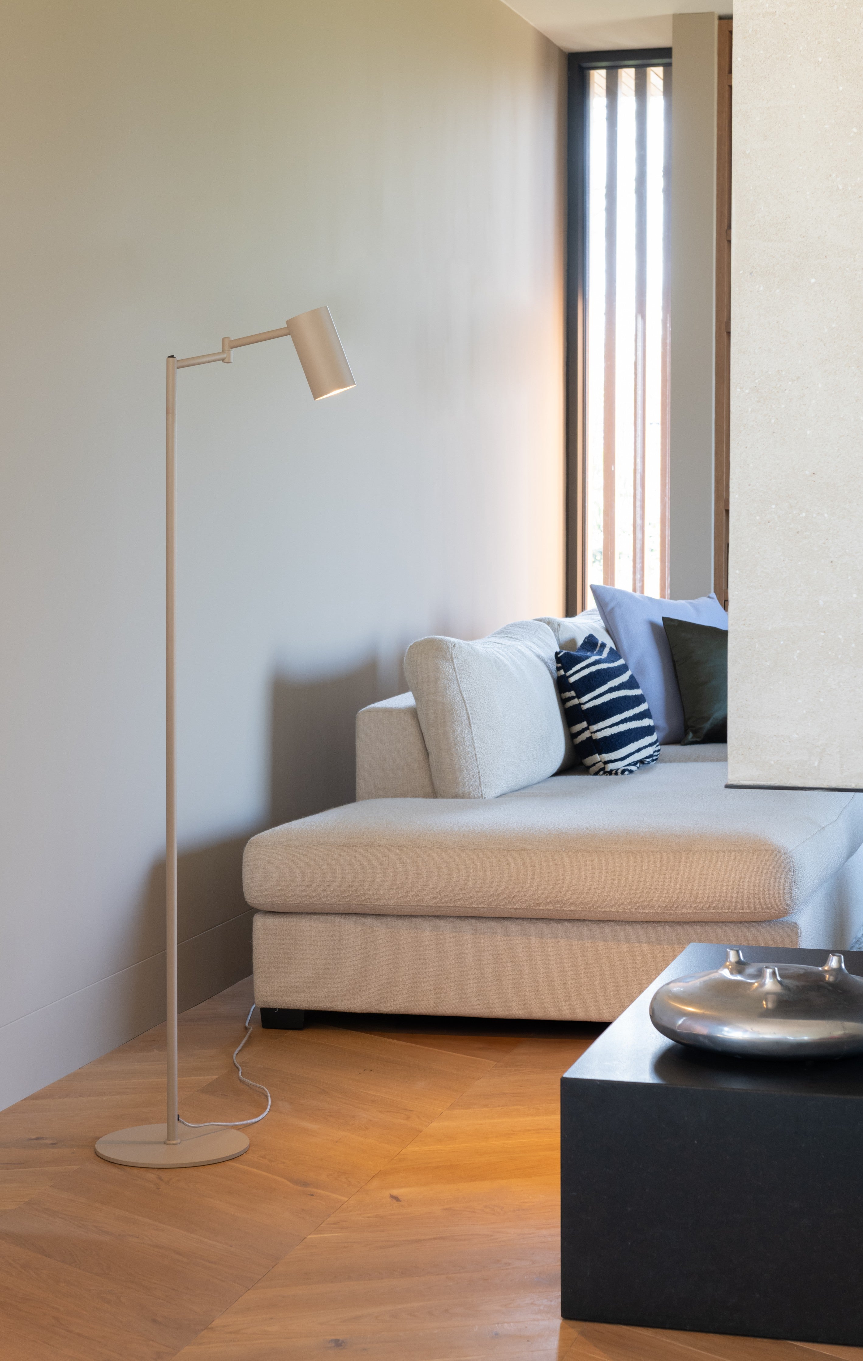 Stehlampe Bilbao – It's about Romi | Taiga