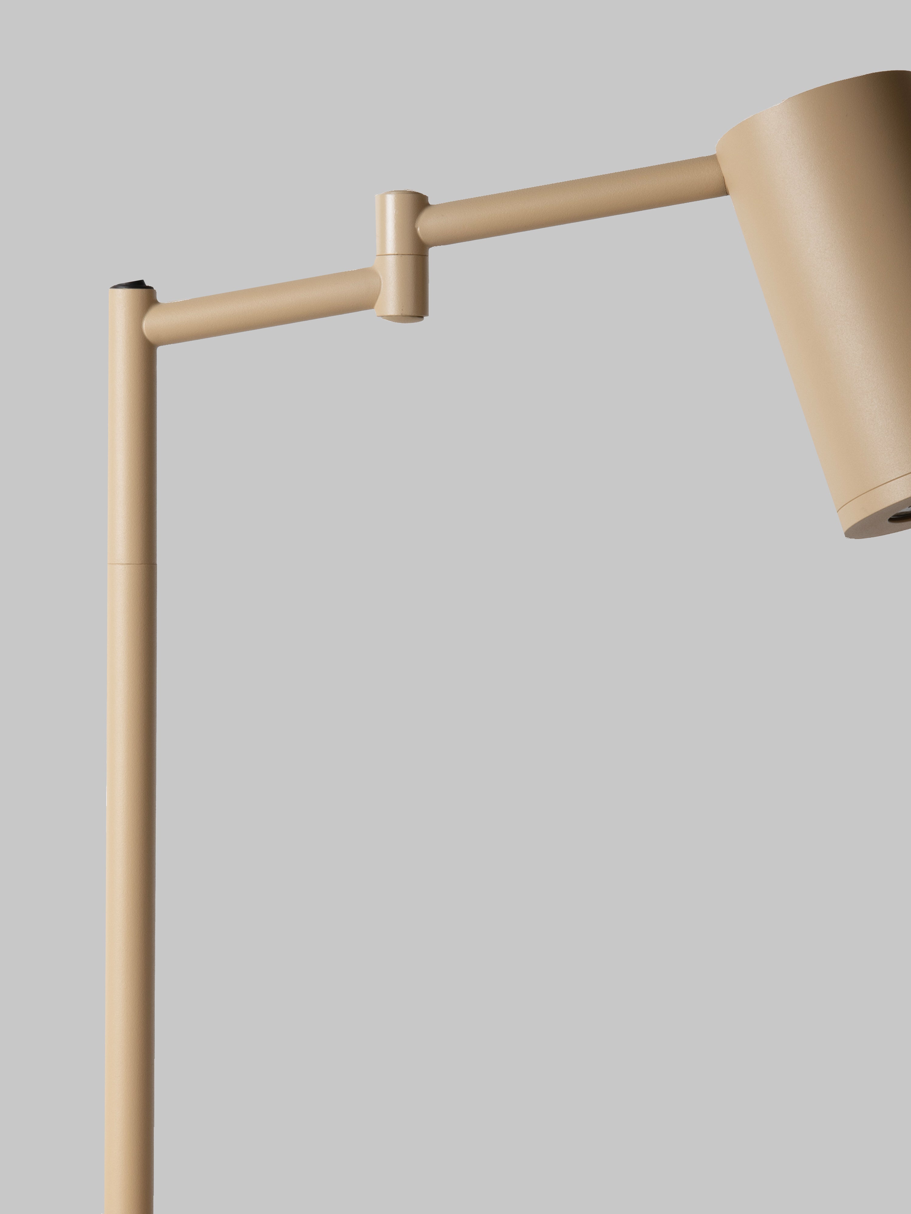 Stehlampe Bilbao – It's about Romi | Taiga