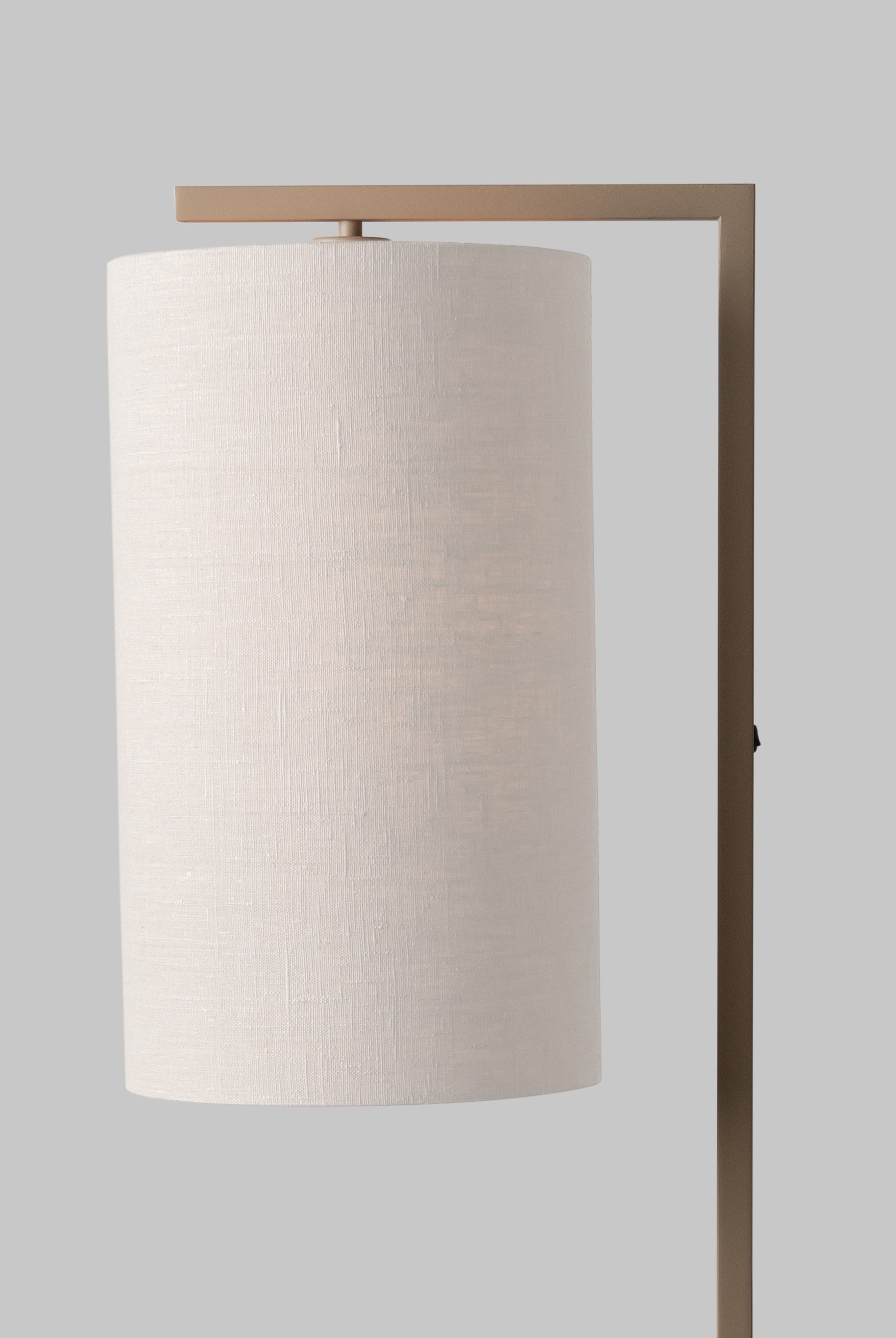 Stehlampe Boston Schirm 25x45 – It's about Romi | Taiga