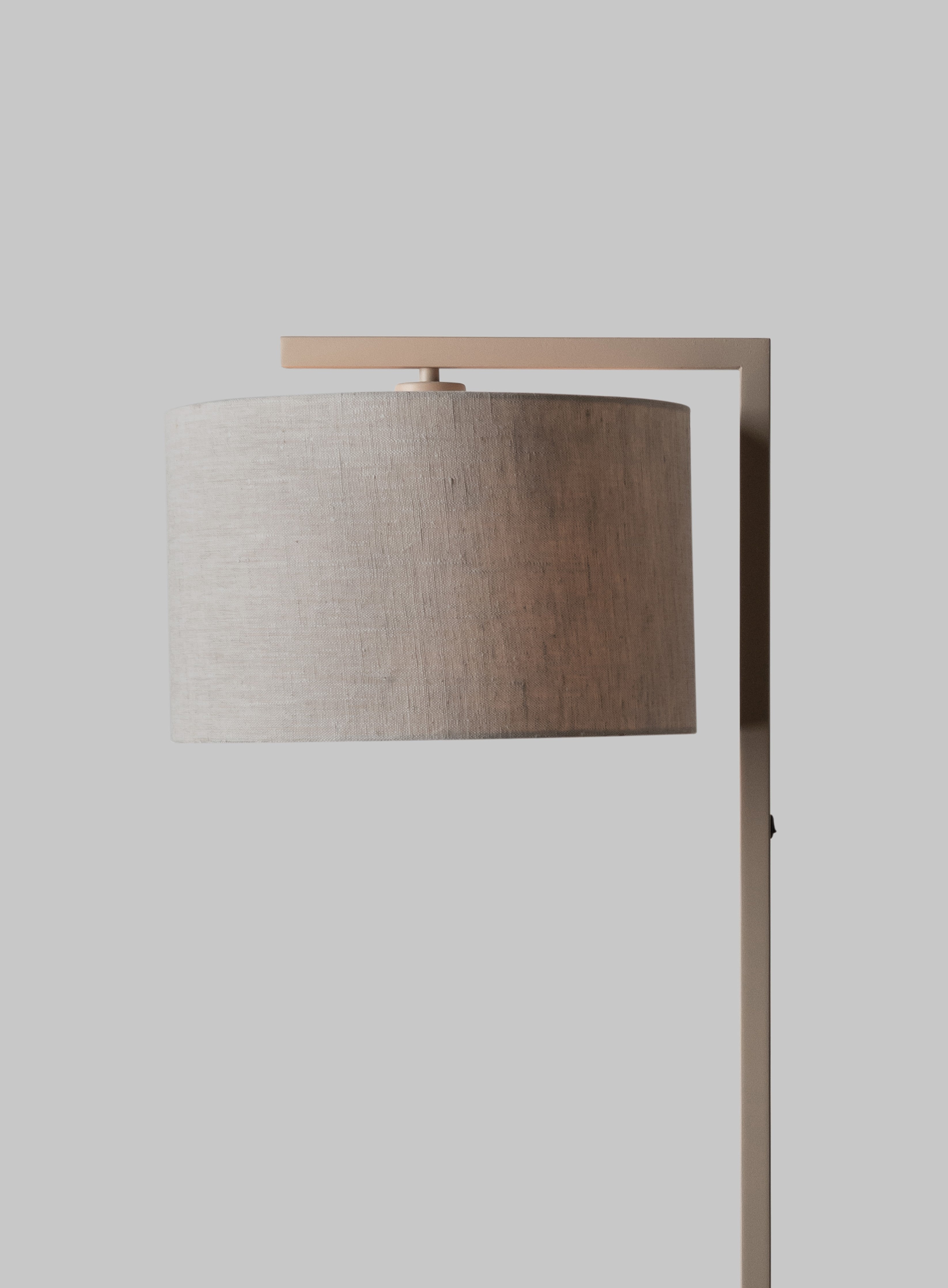 Stehlampe Boston Schirm 32x20 – It's about Romi | Taiga