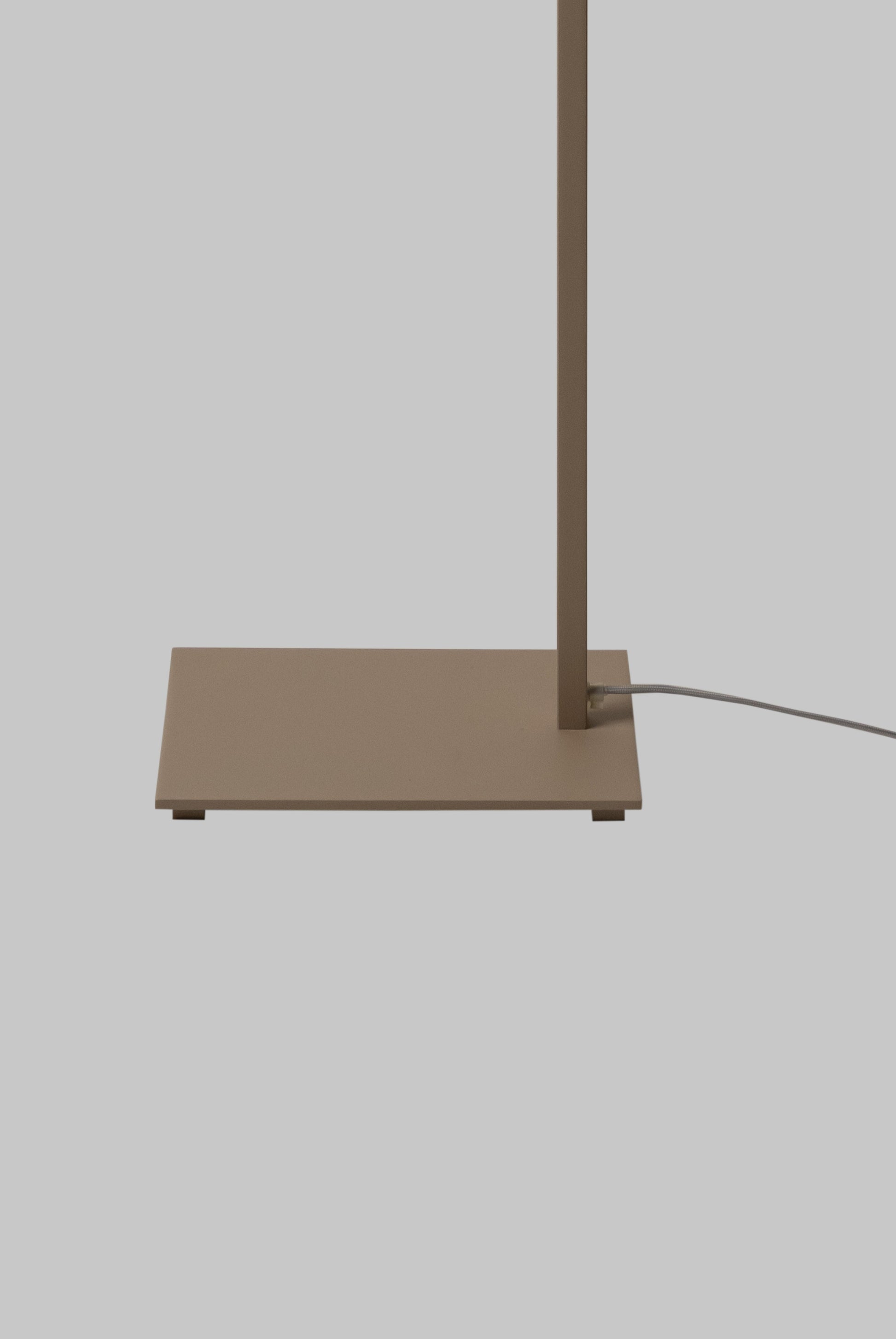 Stehlampe Boston Schirm 32x20 – It's about Romi | Taiga