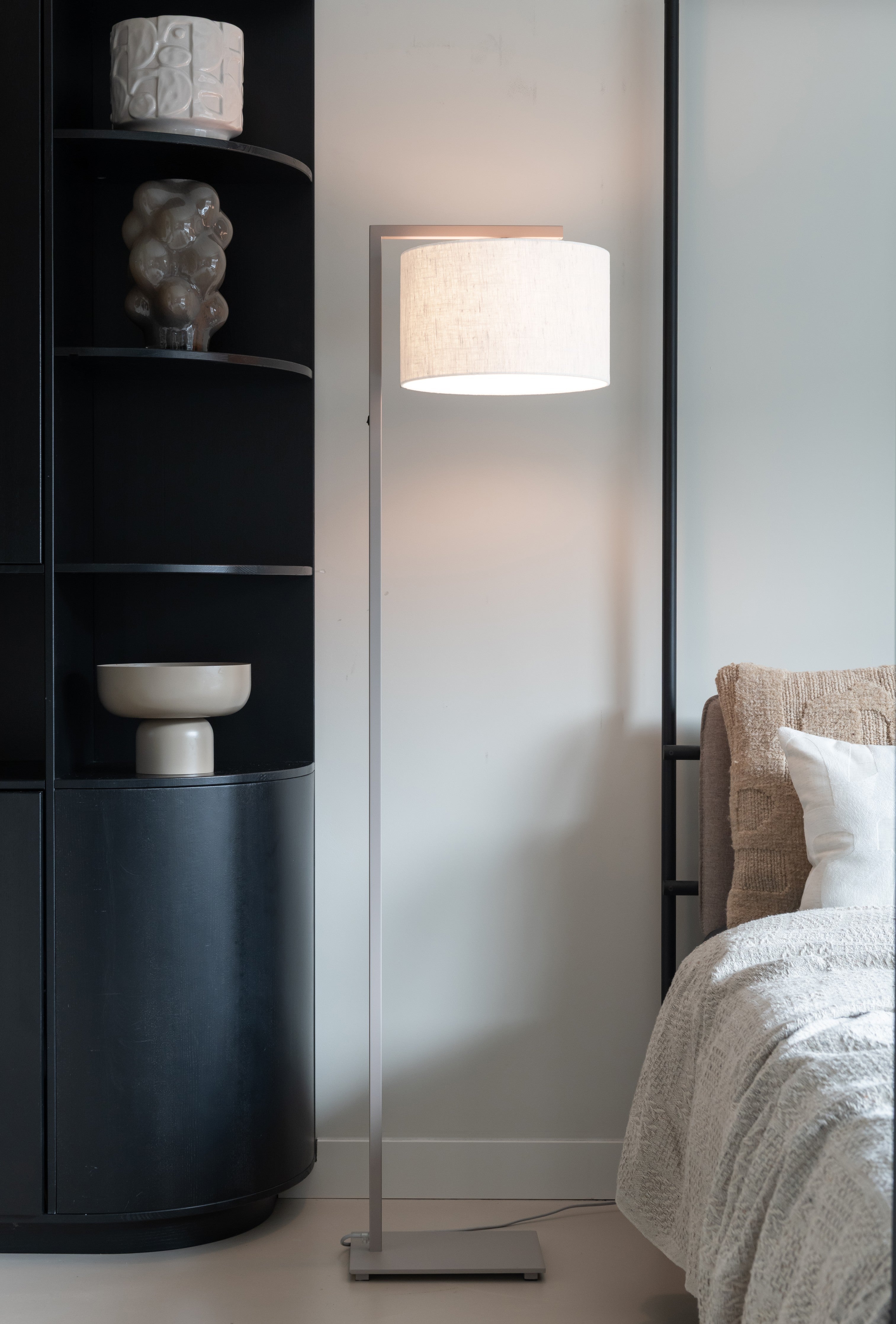 Stehlampe Boston Schirm 32x20 – It's about Romi | Taiga