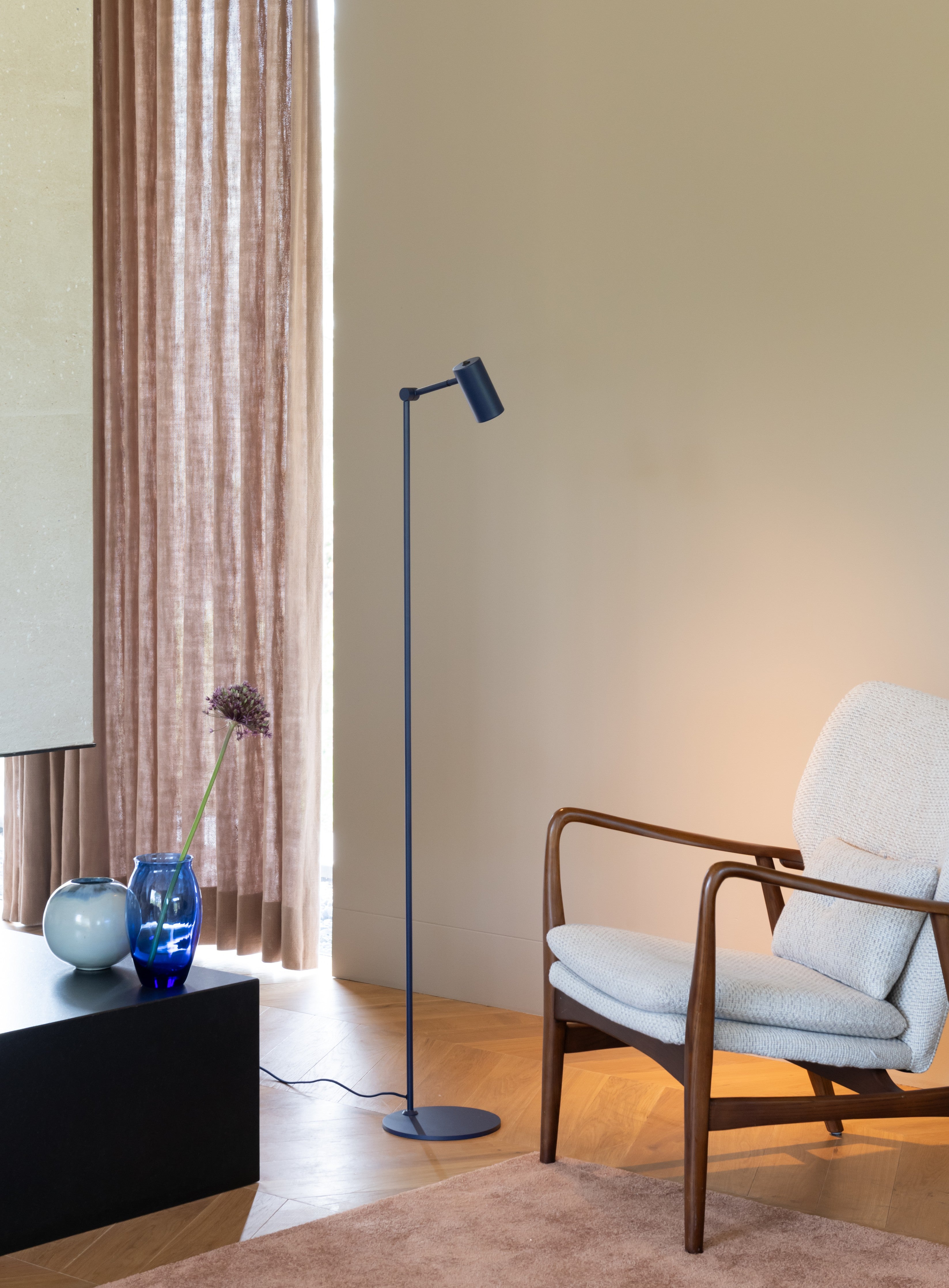 Stehlampe Montreux – It's about Romi | Taiga