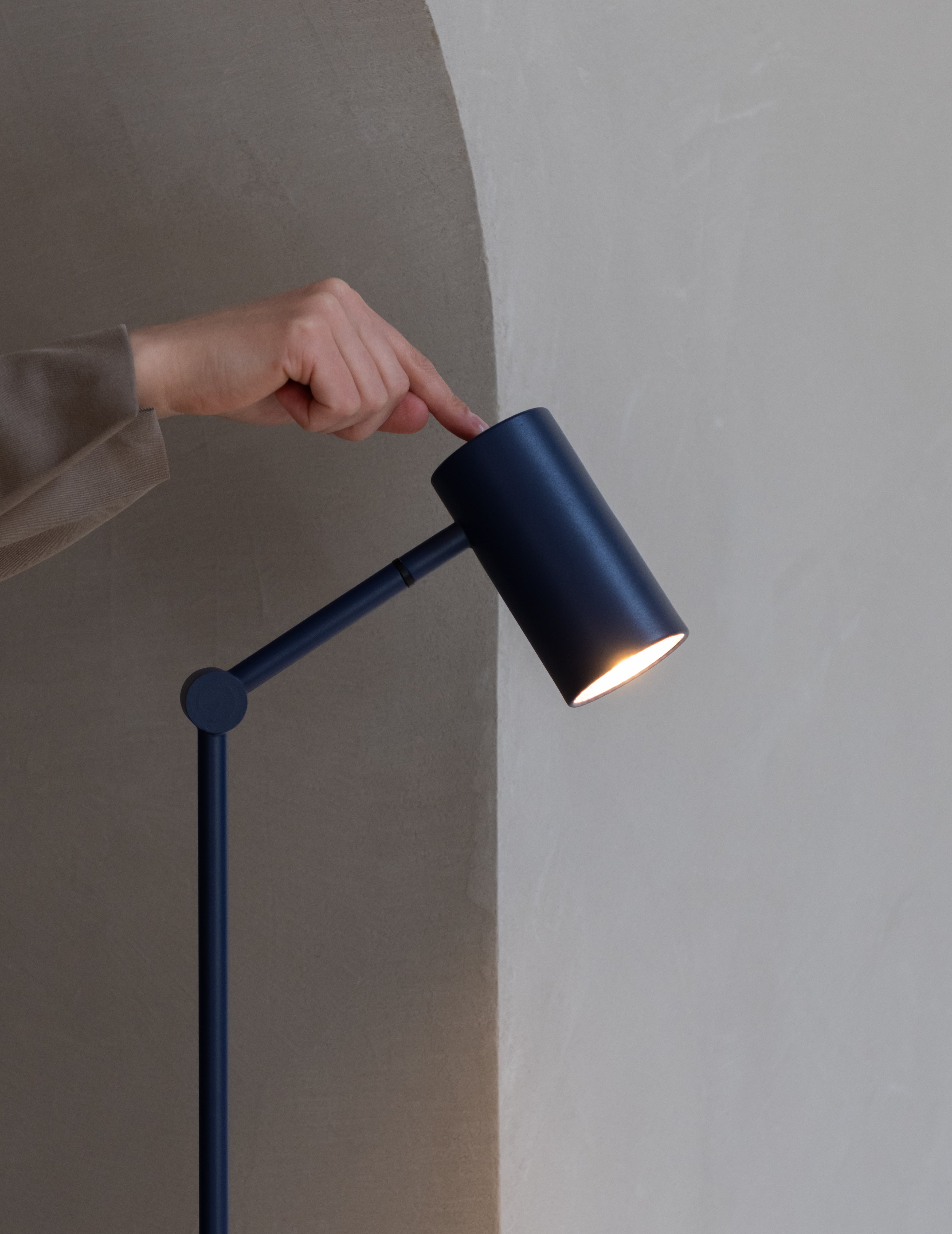 Stehlampe Montreux – It's about Romi | Taiga