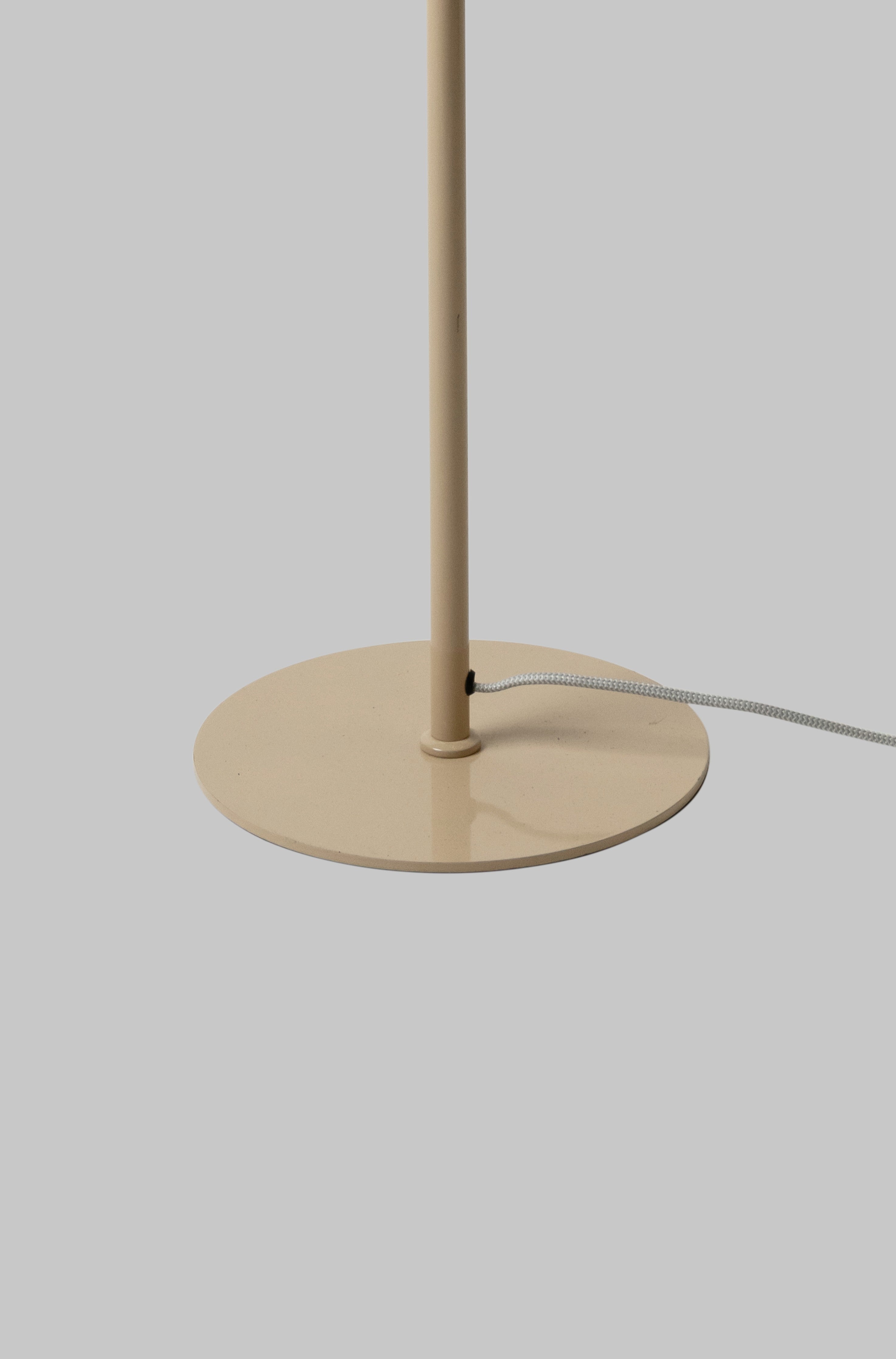 Stehlampe Stavanger – It's about Romi | Taiga