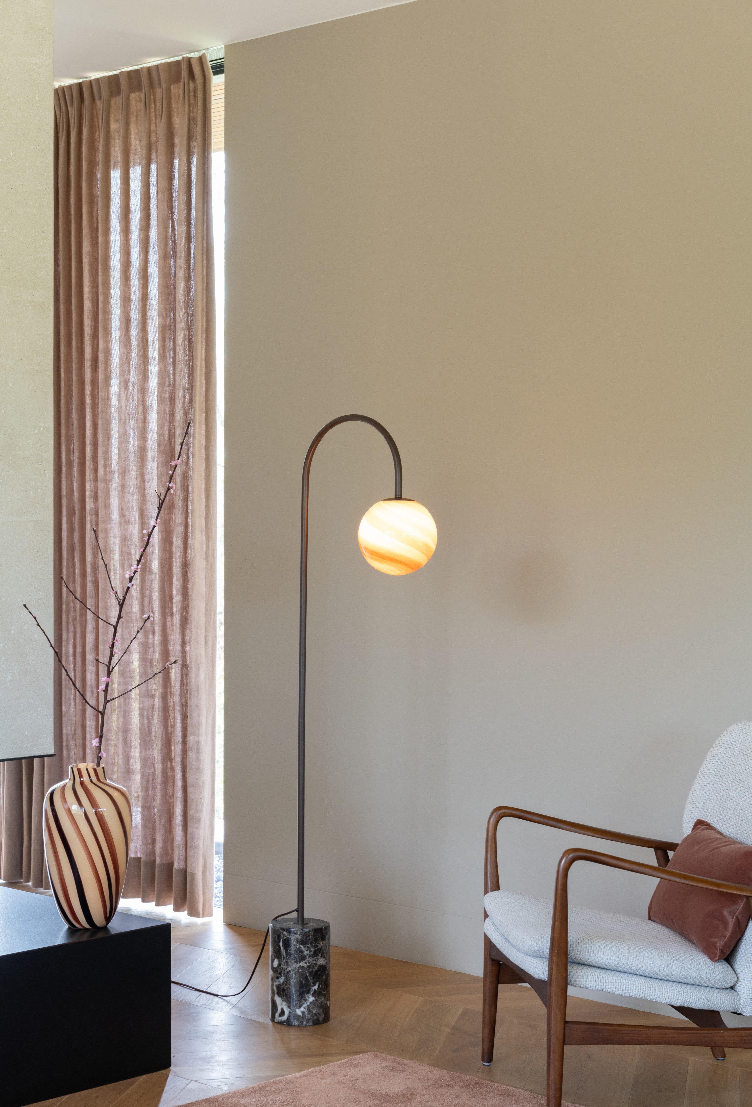 Stehlampe Tivoli Marmor und Glas – It's about Romi | Taiga