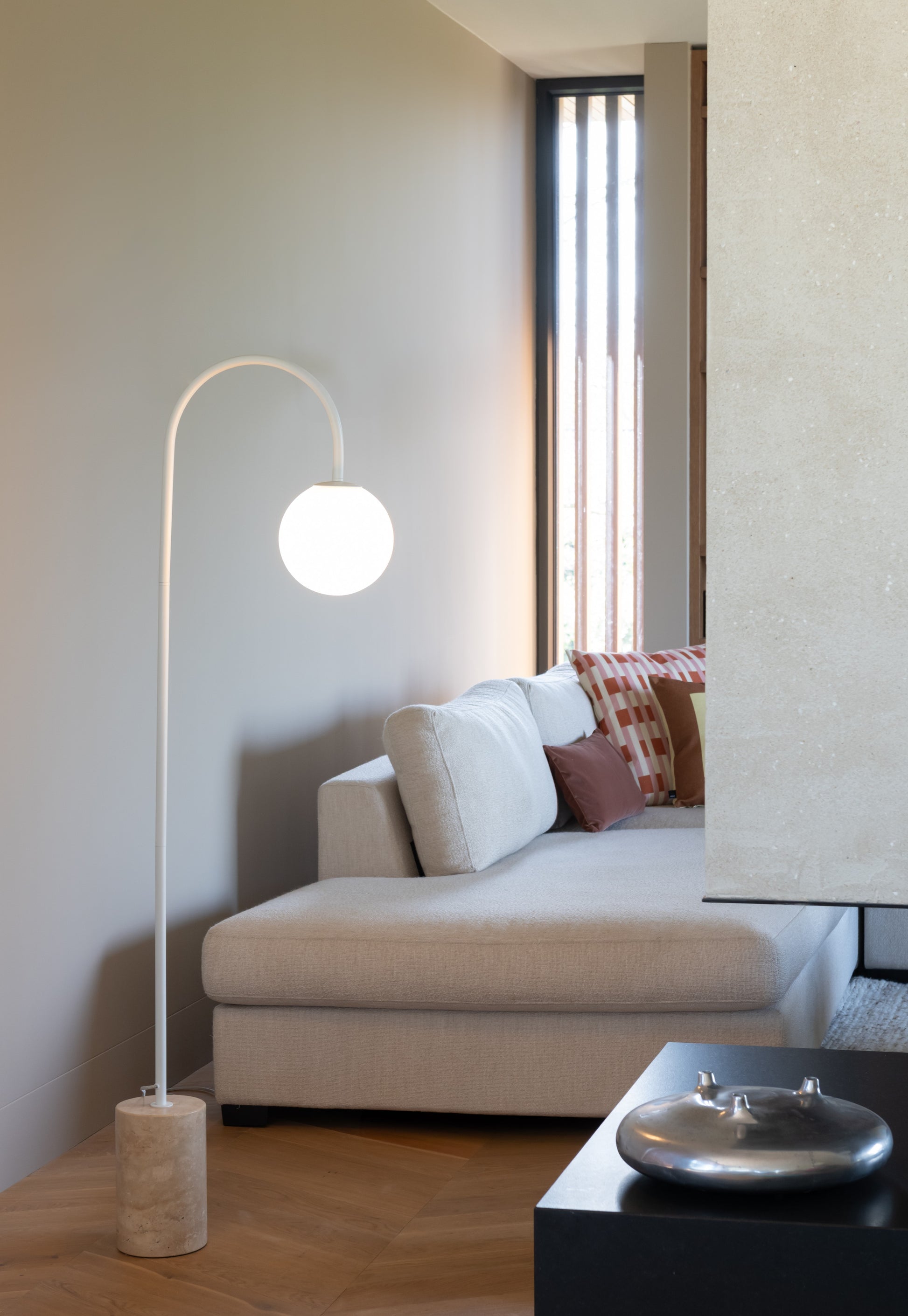 Stehlampe Tivoli Marmor und Glas – It's about Romi | Taiga