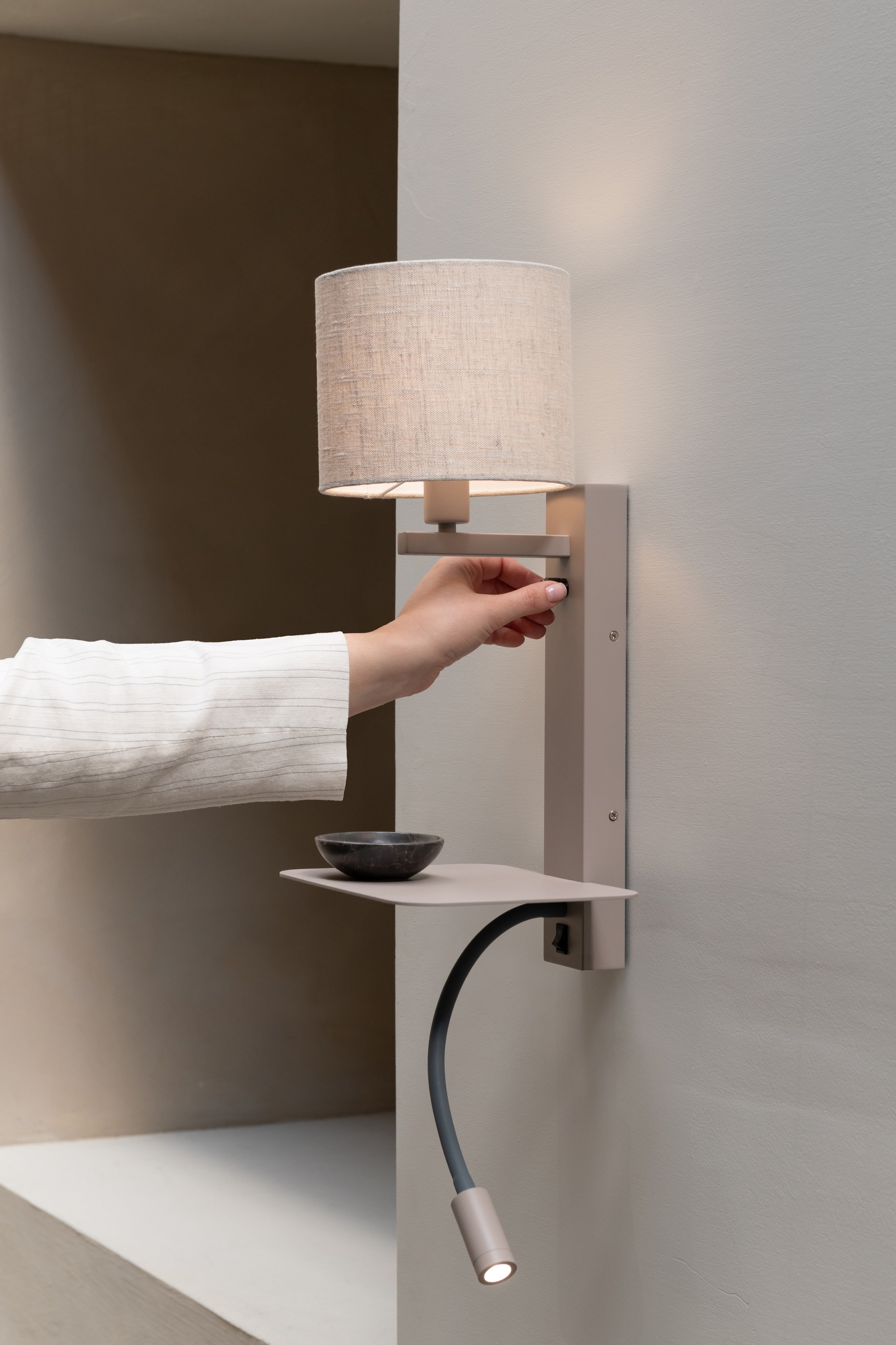 Wandlampe Florence mit Leselampe – It's about Romi | Taiga