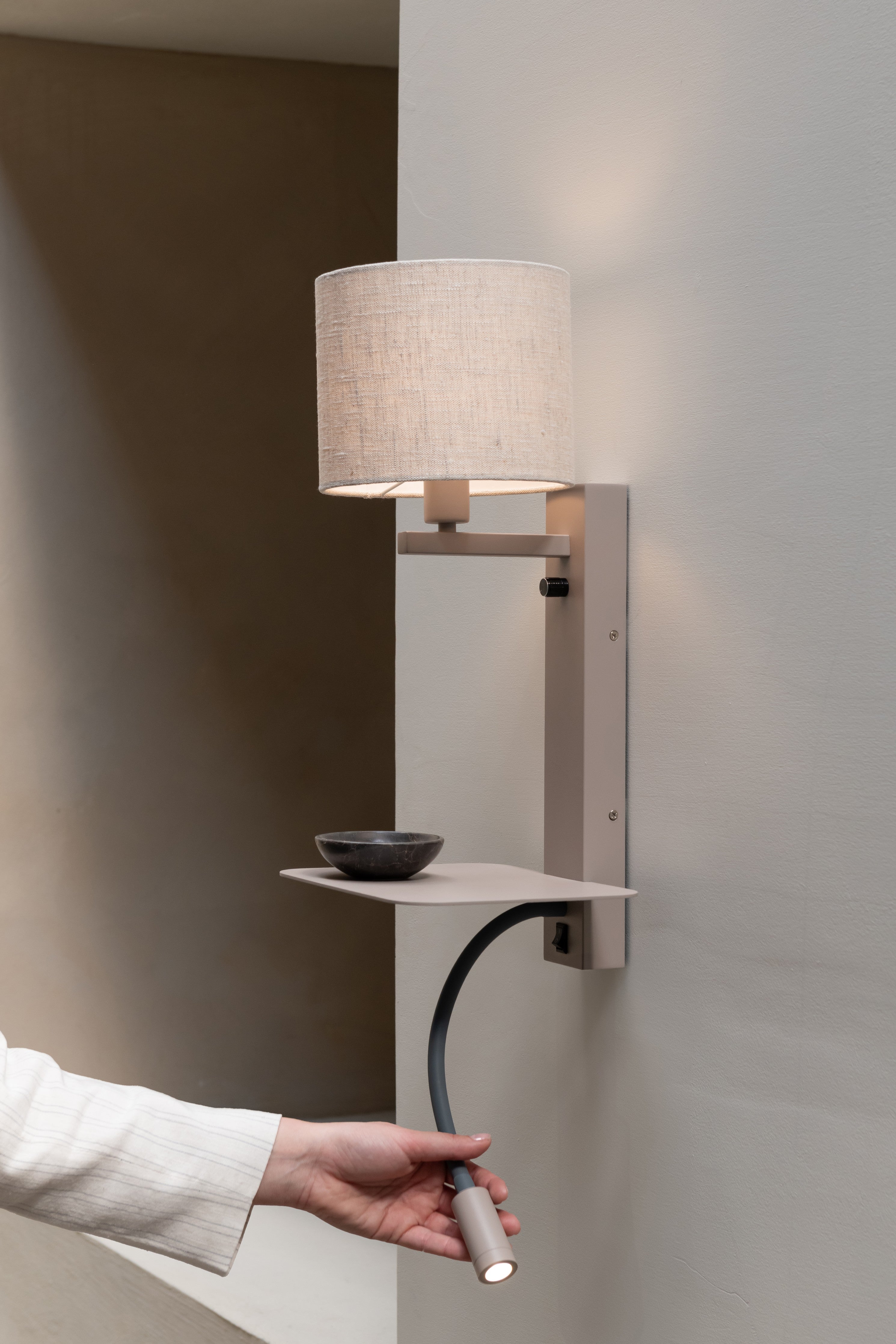Wandlampe Florence mit Leselampe – It's about Romi | Taiga