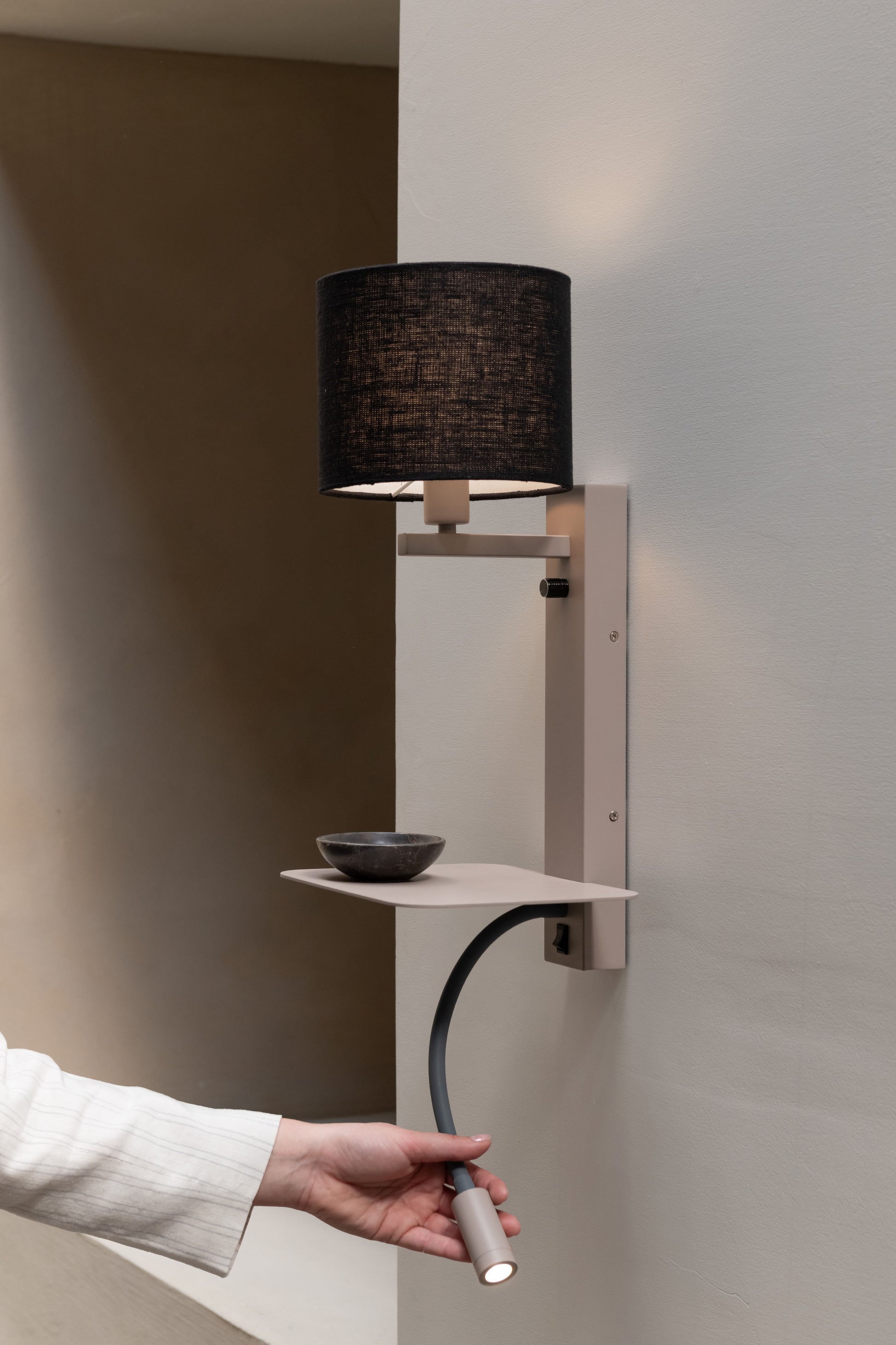 Wandlampe Florence mit Leselampe – It's about Romi | Taiga