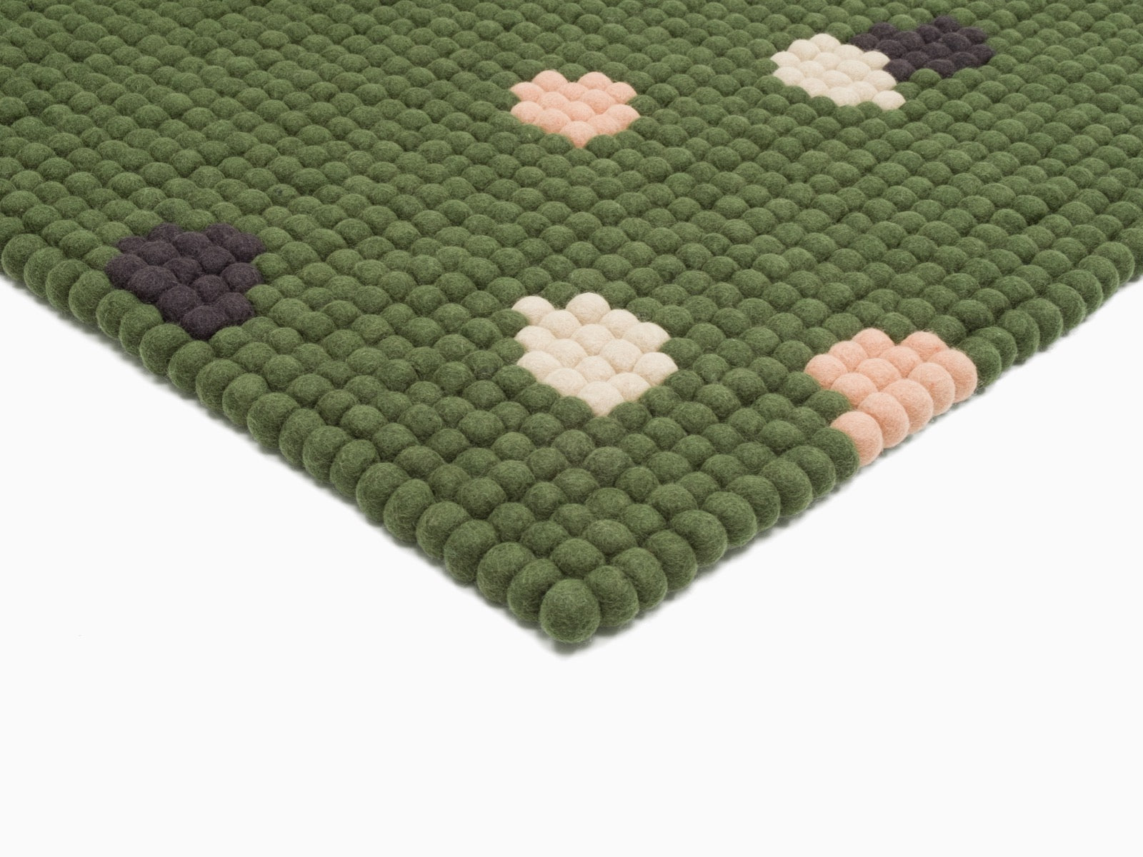 myfelt Terra Moss Filzkugelteppich Grün, Braun aus Schurwolle – Bild 4