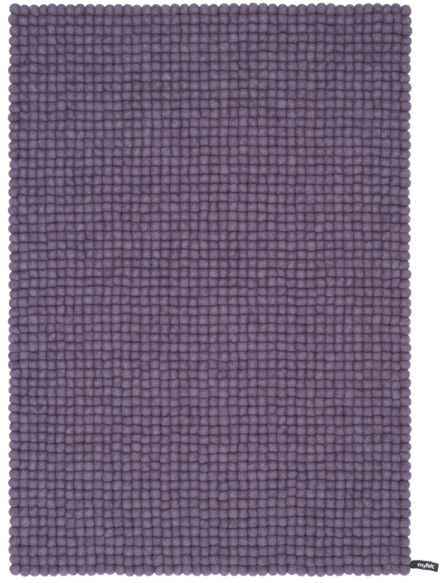 myfelt Frida Filzkugelteppich Blau, Rot, Lila aus Schurwolle