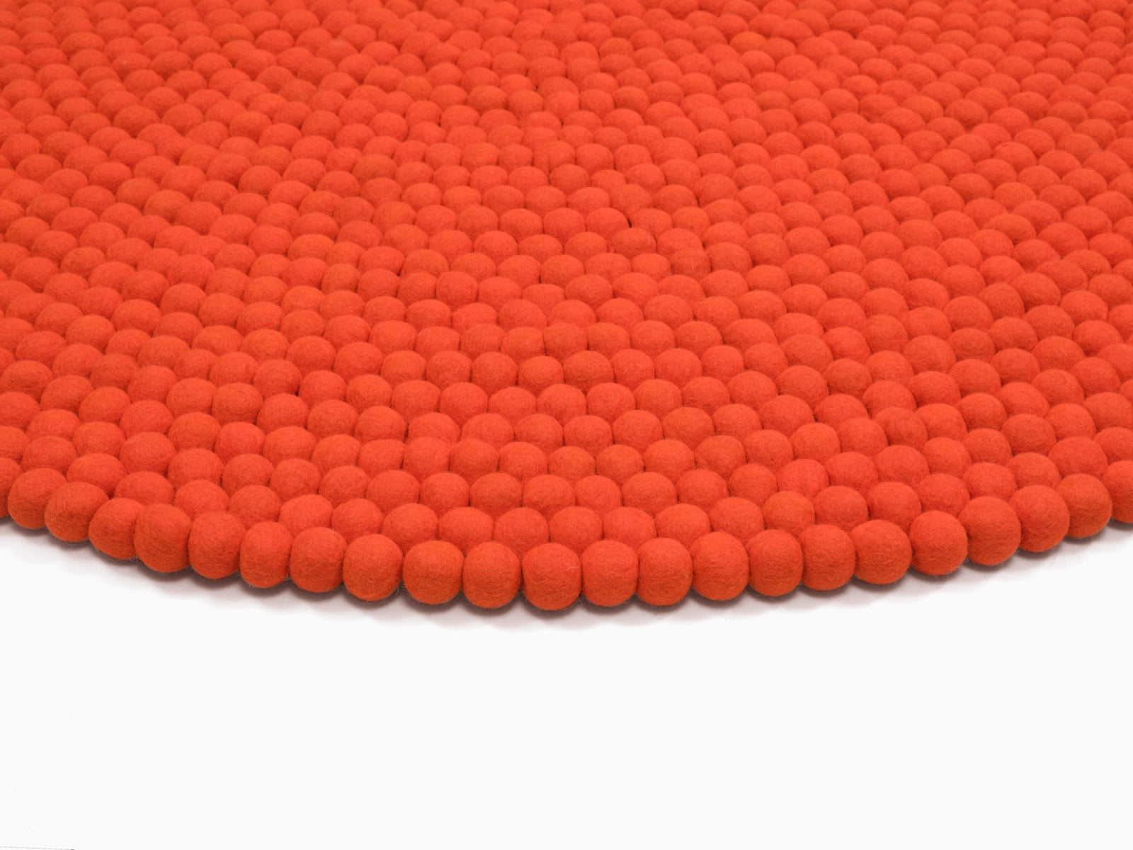 myfelt Mats Rugs Rot aus Schurwolle – Bild 4